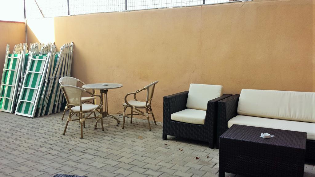 Buddi Hotel Платамона Екстериор снимка