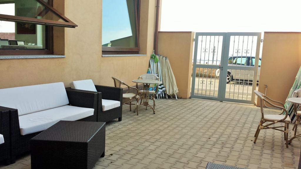 Buddi Hotel Платамона Екстериор снимка