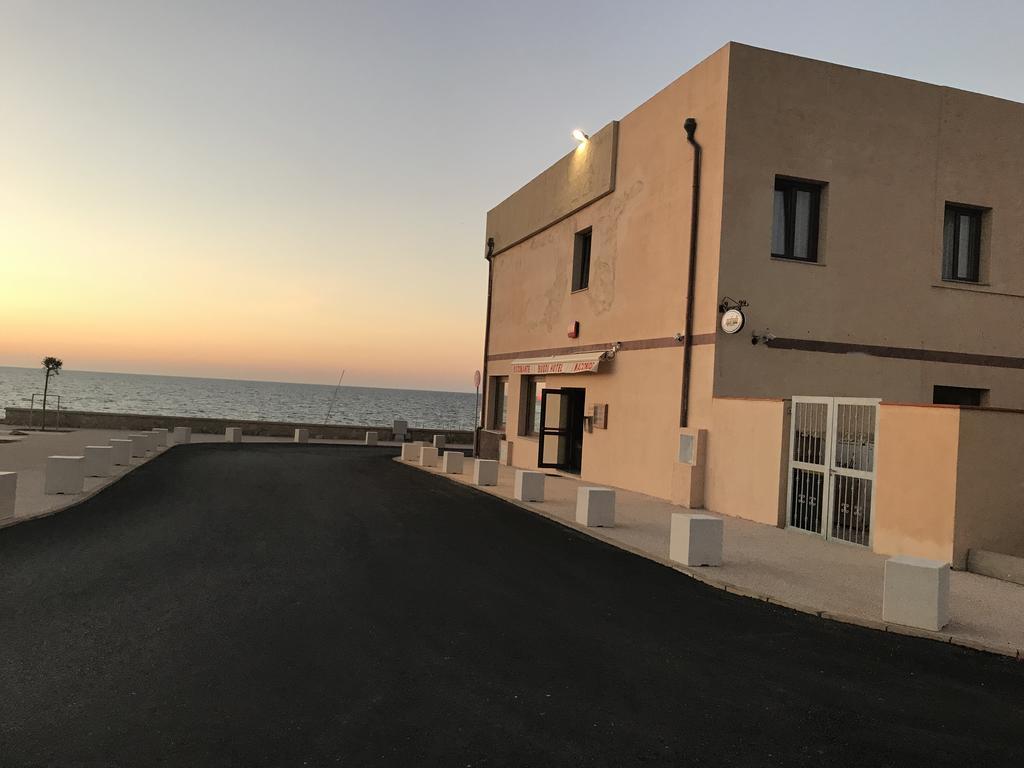 Buddi Hotel Платамона Екстериор снимка