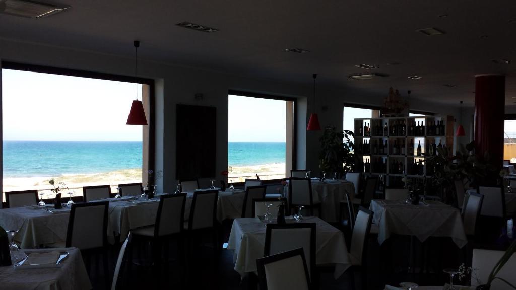 Buddi Hotel Платамона Екстериор снимка