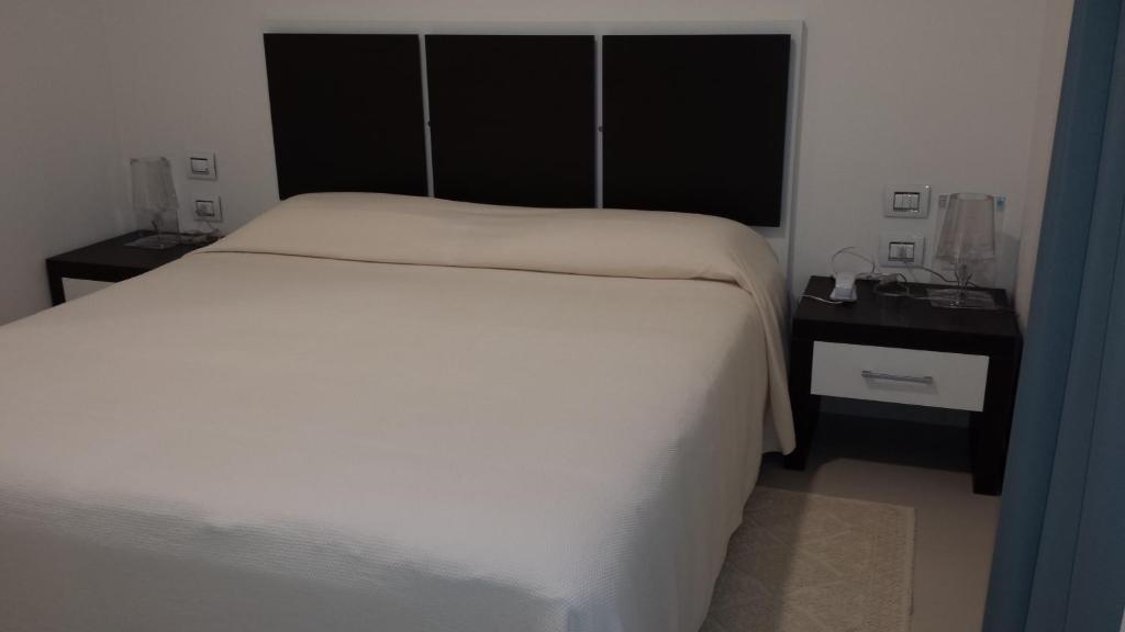 Buddi Hotel Платамона Стая снимка