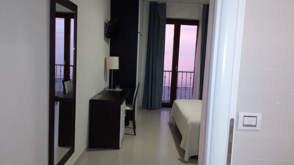 Buddi Hotel Платамона Екстериор снимка